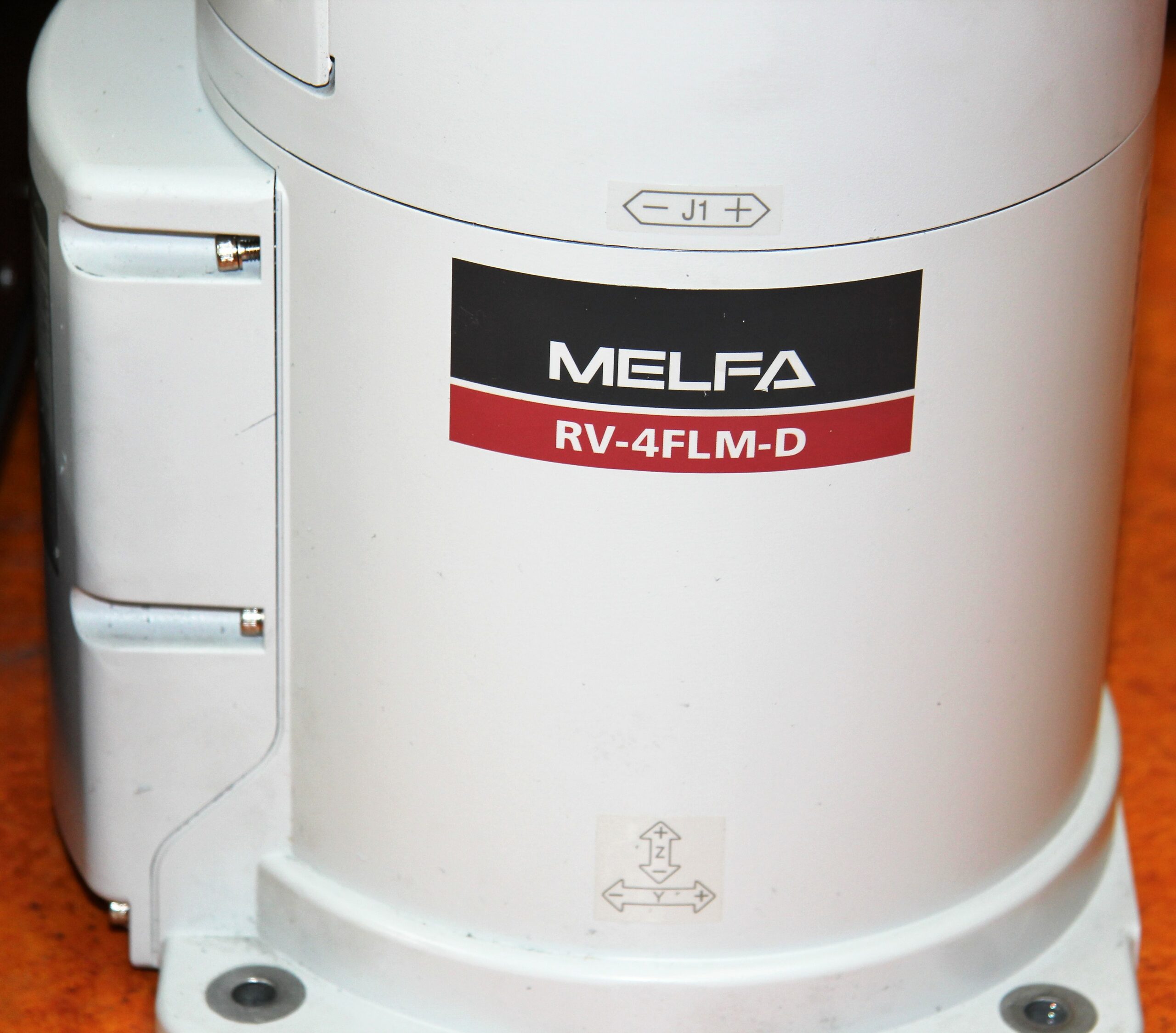 RV-4FLM Industrieroboter mit CR750 D Controller !!Top Angebot!! – Bild 3